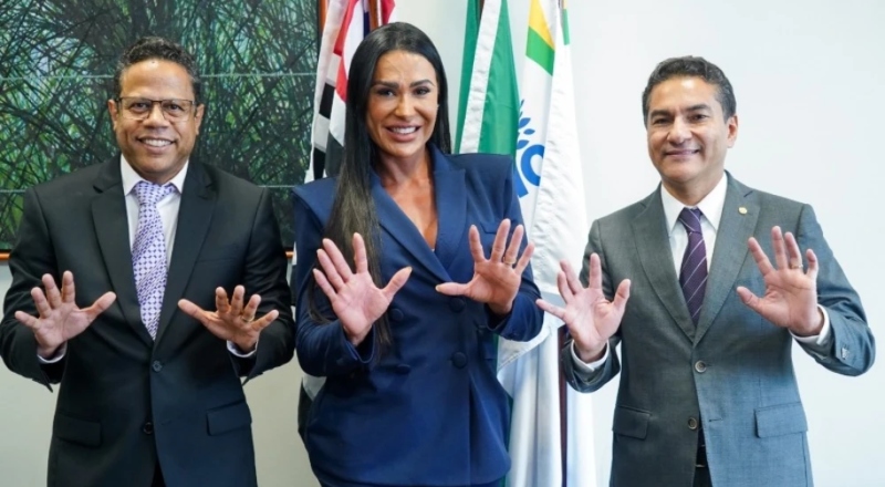 Gracyanne Barbosa se filia ao Republicanos e confirma pré-candidatura a deputada federal