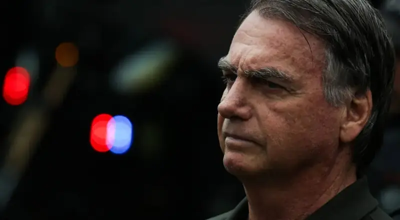 PGR se manifesta a favor de prisão domiciliar para Bolsonaro