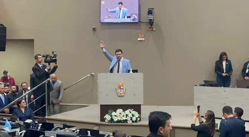 Renato Junior assume Prefeitura de Manaus e reafirma compromisso com uma gestão que transforma vidas