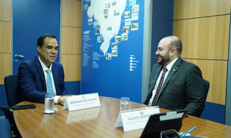 Deputado Fausto Jr. se reúne com ministro para discutir incentivos ao turismo no Amazonas