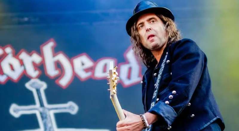 Morre Phil Campbell, guitarrista do Motörhead, aos 64 anos