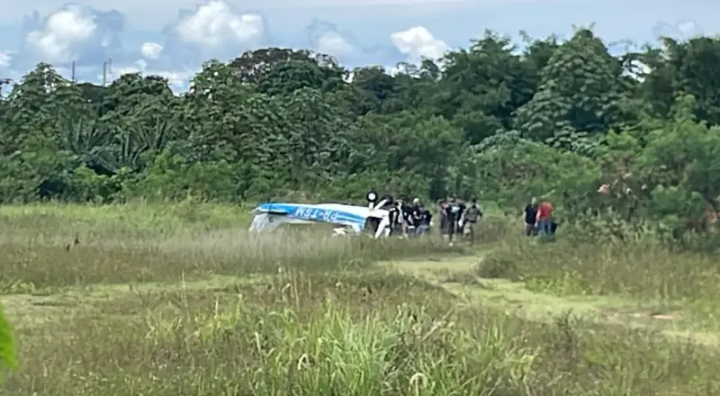 piloto morre após queda de avião no Aeroclube em Manaus