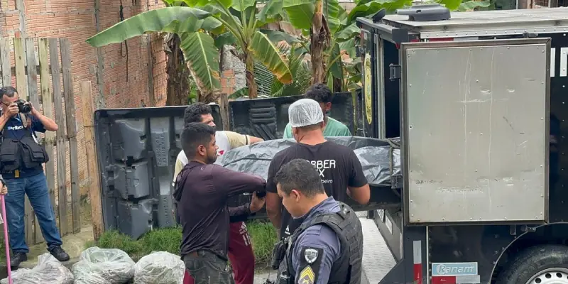 Pedreiro é assassinado em Manaus e tem corpo encontrado em cova rasa