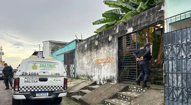 Homem é fuzilado com mais de 15 tiros dentro da própria casa, em Manauss