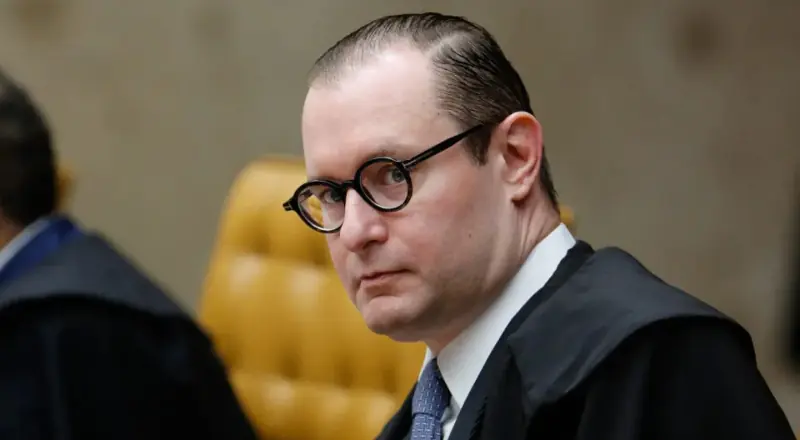 Zanin mantém presidente do TJRJ no cargo de governador interino do Rio