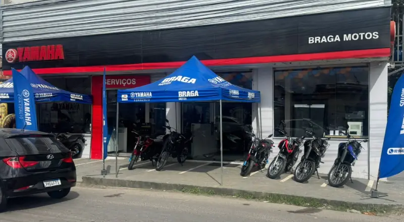 bandidos assaltam e atiram em funcionários da Braga Motos em Manaus