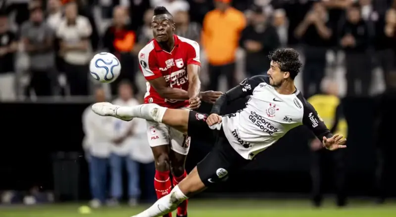 Corinthians enfrenta Independiente Santa Fé nesta quarta-feira (6) pela Libertadores