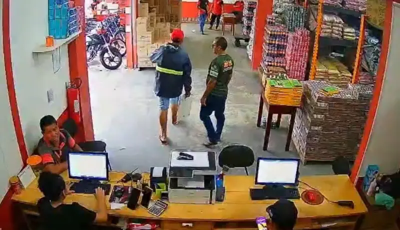 Trabalhador decepa mão de bandido durante assalto em mercadinho