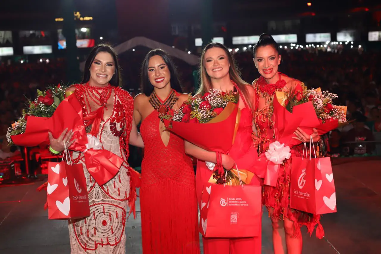 Curral do Garantido transforma Sambódromo em palco de exaltação às mulheres da Amazônia