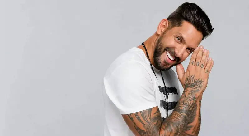 vocalista da Banda Eva anuncia saída da banda depois de 14 anos