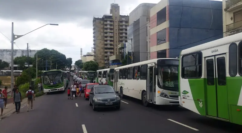 Sindicato dos Trabalhadores Rodoviários ameaça greve de ônibus em Manaus na segunda-feira (18/5)