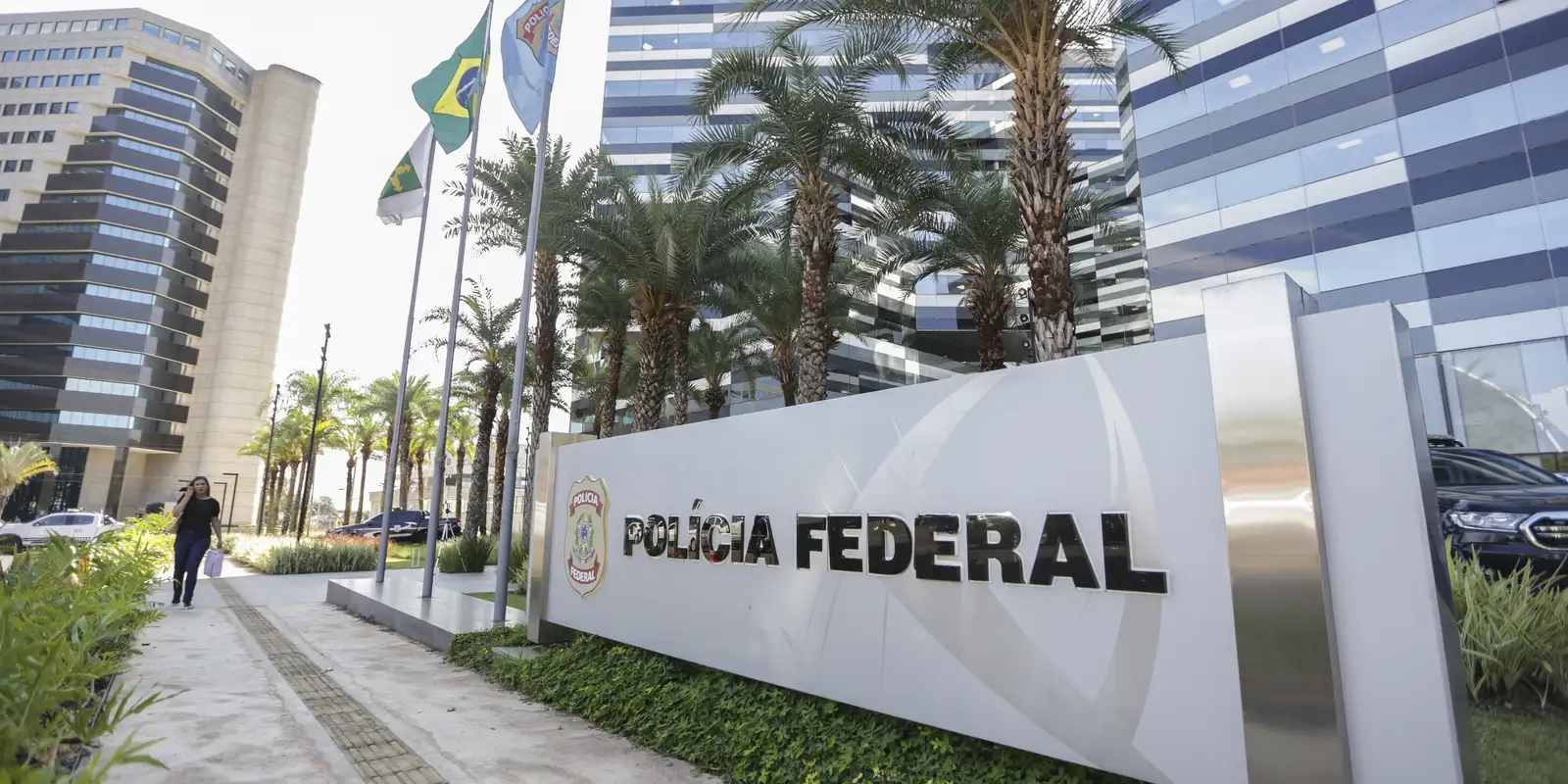 PF: pai de Vorcaro e a influência da milícia do banqueiro