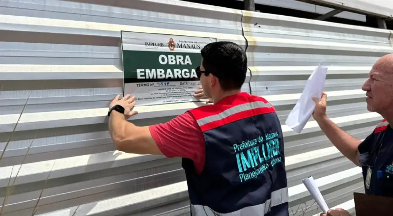 Após trabalhador morrer soterrado, obra em condomínio de Manaus é interditada