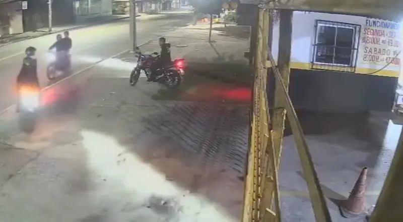 Motoqueiro é encurralado e executado por criminosos