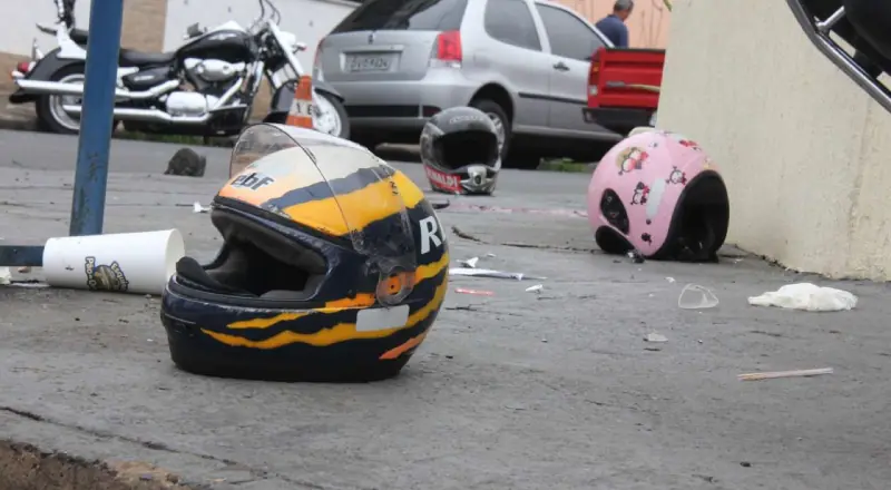 Colisão violenta contra poste termina em morte na zona Norte de Manaus