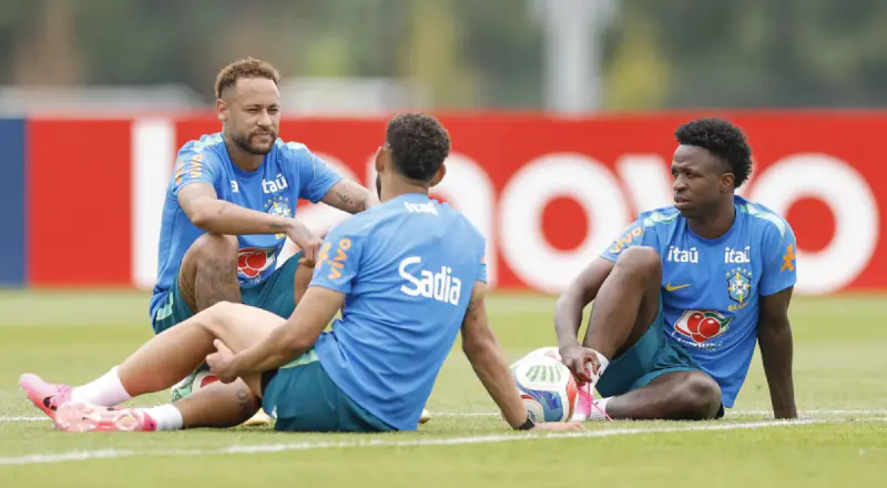Neymar volta? Brasil faz jogo decisivo contra a Escócia nesta quarta (24) Neymar volta? Brasil faz jogo decisivo contra a Escócia nesta quarta (24)