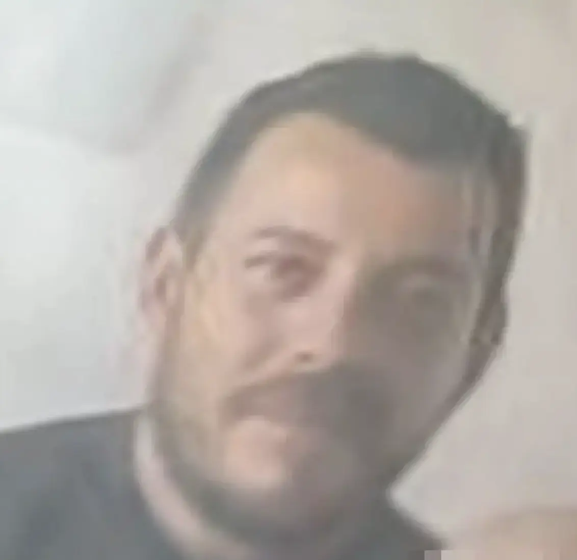 Saiba quem é o homem preso após usar imagem de IA para pedir doações para falsa filha com c4ncer