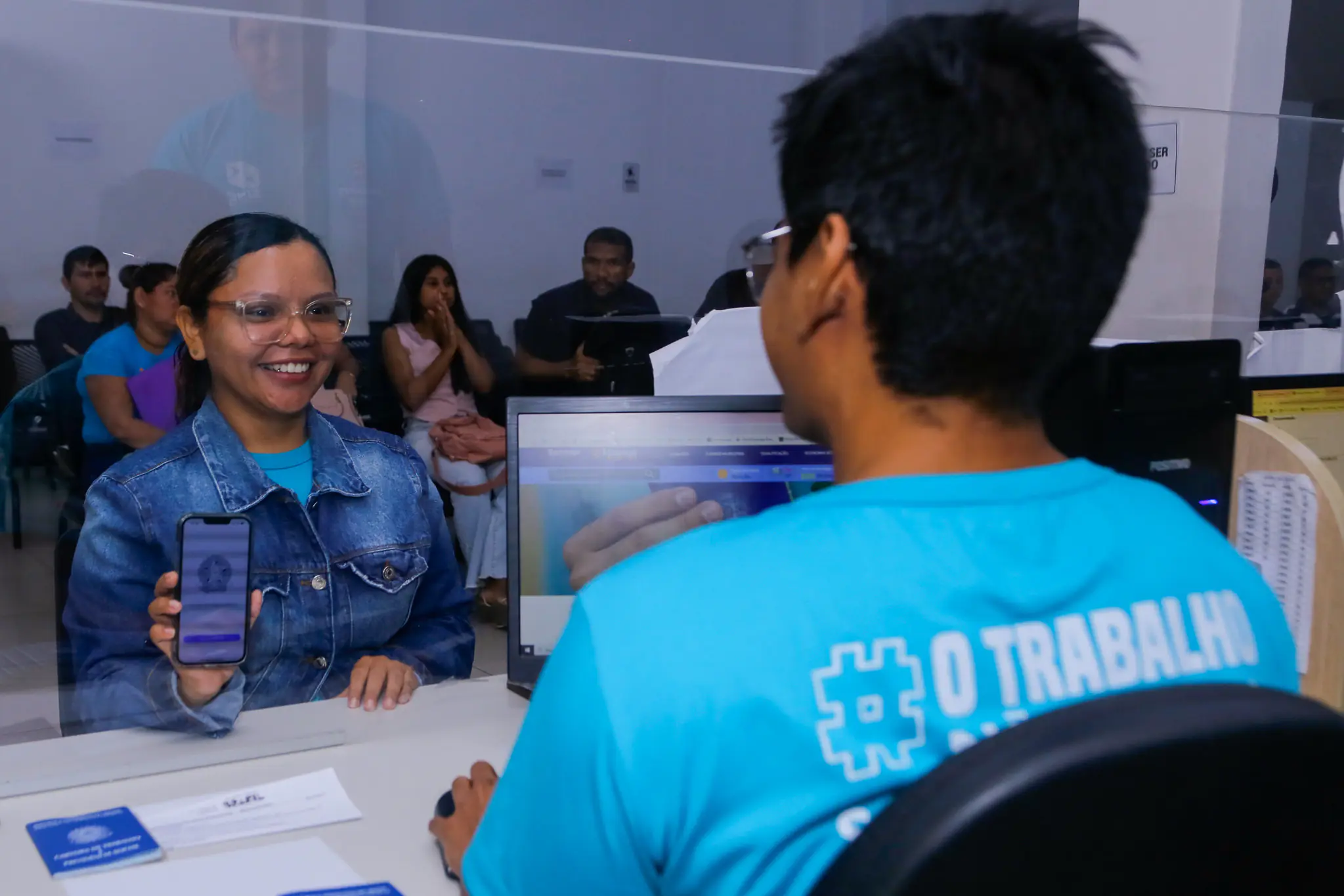 Sine Manaus oferta 670 vagas de emprego nesta quinta–feira