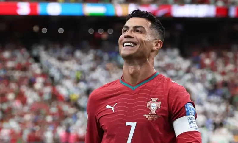 Cristiano Ronaldo faz dois gols e Portugal vence o Uzbequistão por 5x0