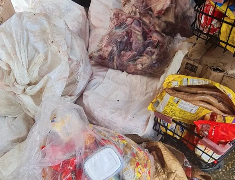 Supermercado na Zona Leste é fechado após fiscalização encontrar mais de 10 toneladas de alimentos vencidos e estragados