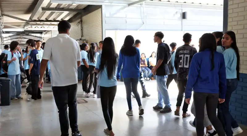 Vai fazer o ENEM? Alunos do Pé-de-Meia têm inscrição gratuita em 2026