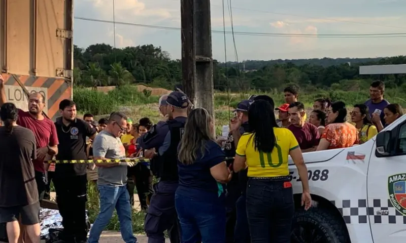 médico morre em acidente entre moto e carreta na AM-010