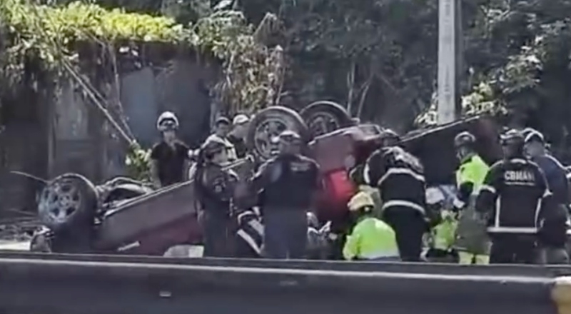 Urgente: Ford EcoSport cap0ta na Avenida das Flores na manhã deste domingo; veja vídeo