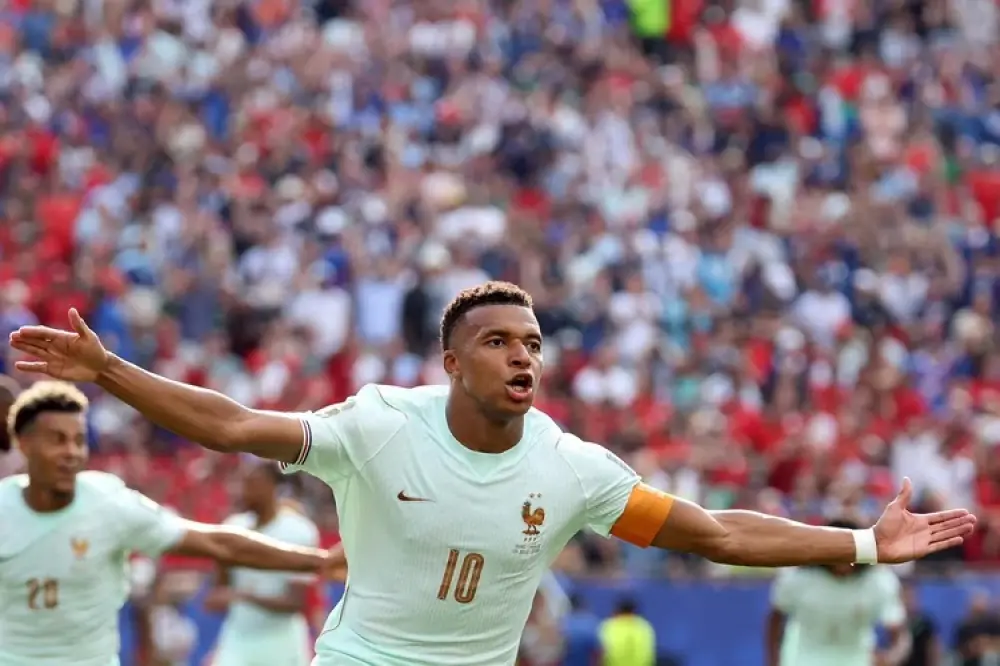 França vence Marrocos e garante vaga na semifinal da Copa do Mundo de 2026