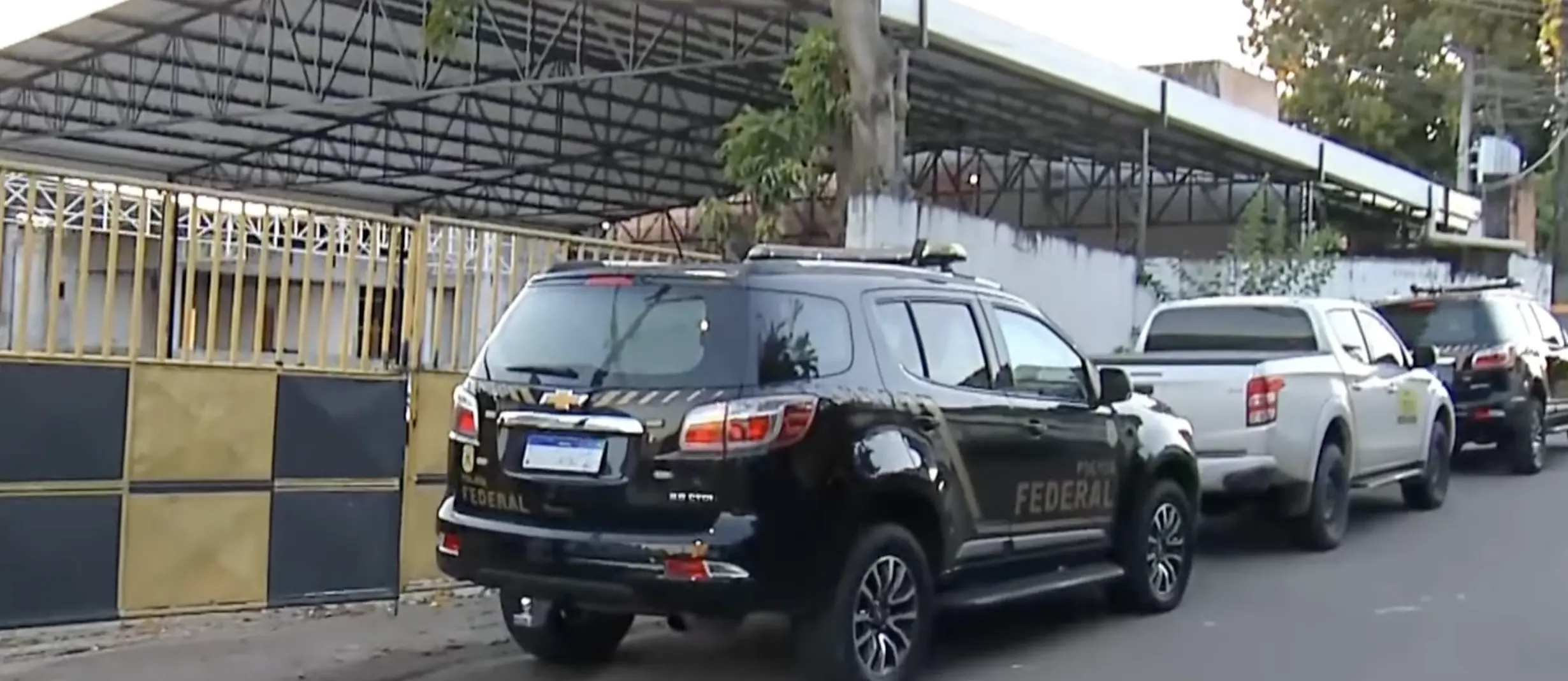 Urgente: Polícia Federal cumpre mandados de prisão contra empresários em condomínio de luxo no bairro Ponta Negra