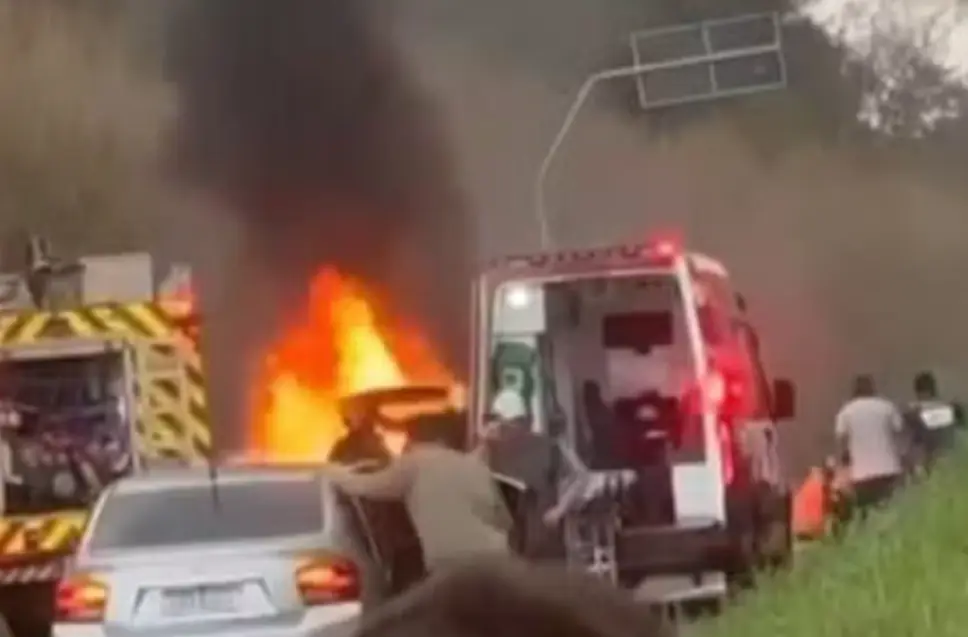 Col1são seguida de inc3ndio m4ta três pessoas da mesma família em rodovia no Espírito Santo