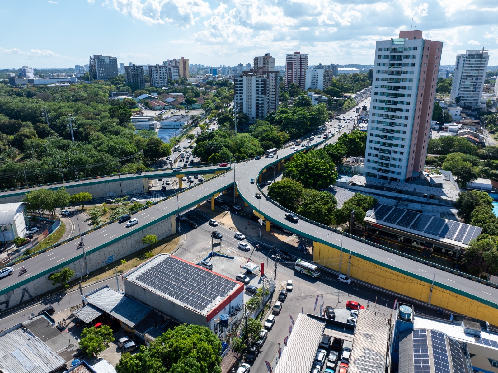 Prefeito Renato Junior afirma que reforma de 10 complexos viários vai transformar paisagem urbana e resgatar autoestima de Manaus