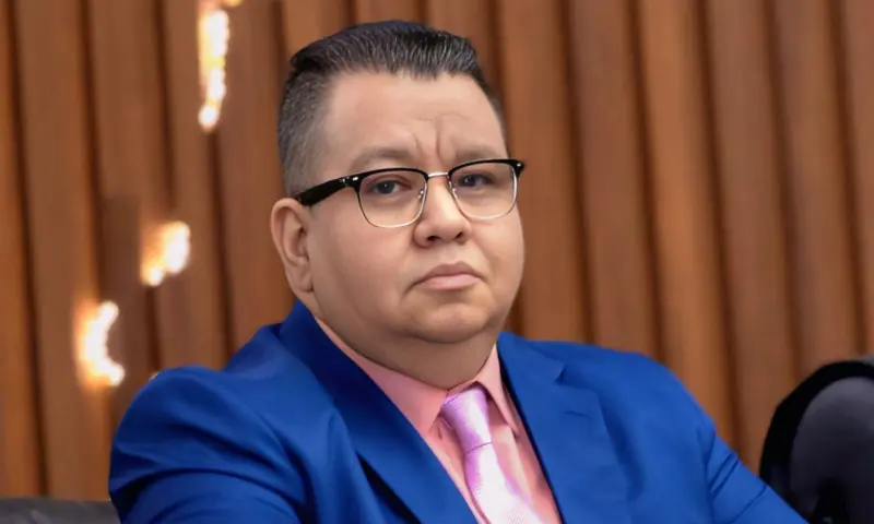 Jornalista Marcelo Generoso denuncia perseguição judicial e levanta debate sobre liberdade de imprensa no Amazonas
