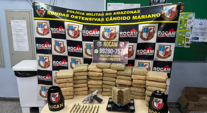 PM apreende aproximadamente 50 tabletes de maconha e 47 munições no bairro da Paz, em Manaus