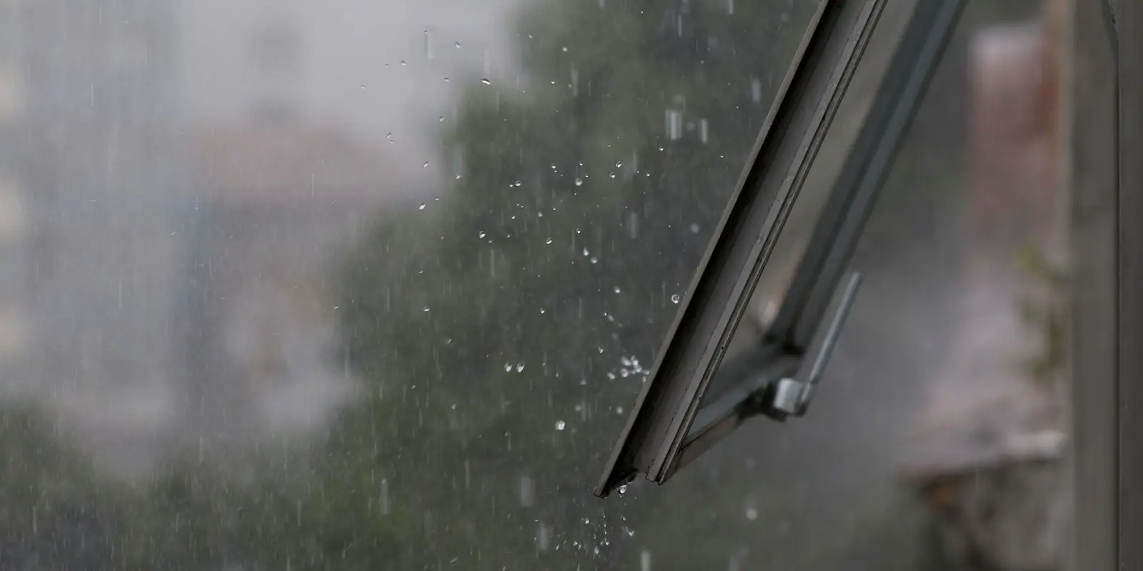 Inmet emite aviso de perigo para tempestades e queda de granizo; veja onde