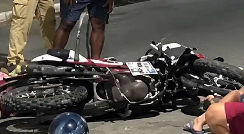 Motociclista fica em estado de saúde coprometido após ocorrência de trânsito na Avenida do Turismo, próximo ao Aeroporto de Manaus