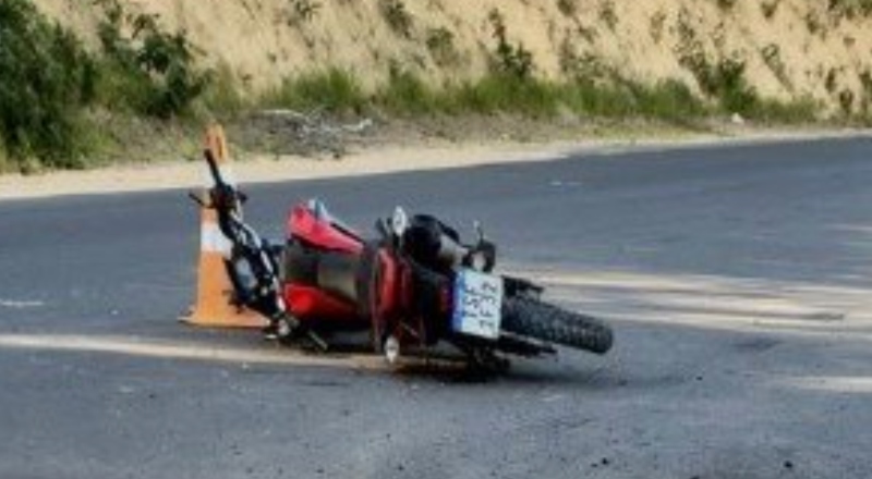 Idoso de 65 anos perde a vida após motocicleta bater contra poste na AM-010