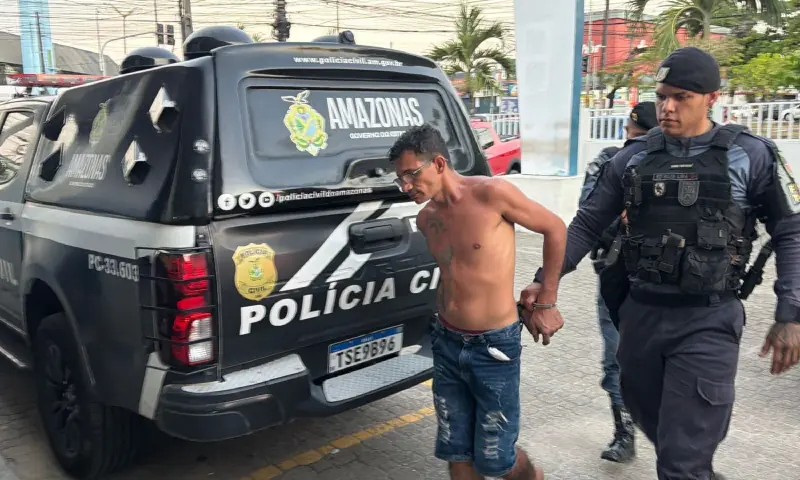 “Bebaço”: homem com sinais de embriaguez sai atirando para cima e acaba preso em Manaus