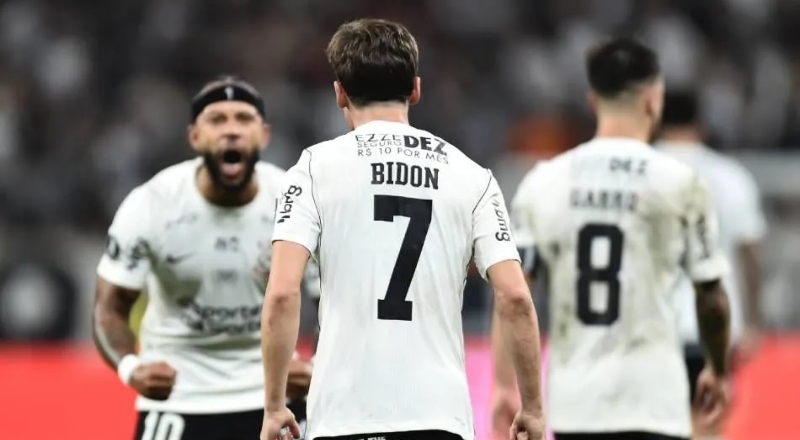 Libertadores: Com gol no apagar das luzes , Corinthians bate o Rosário Central e  avança para as quartas, veja resumo do jogo
