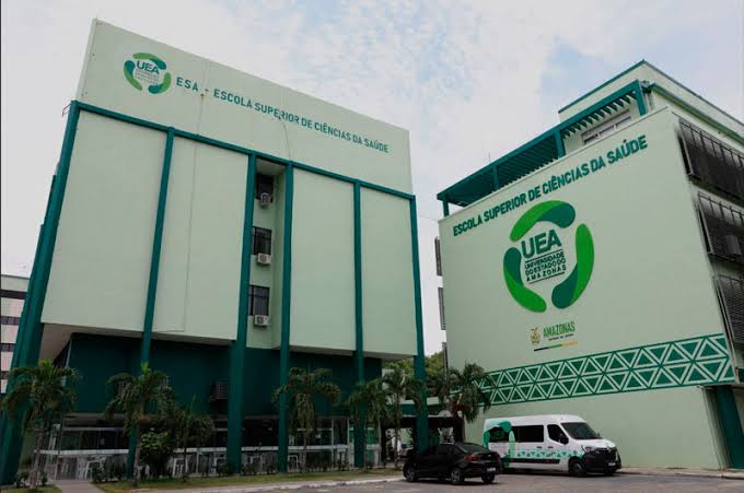 Estudantes têm até esta quinta-feira para se inscrever no Vestibular e SIS da UEA