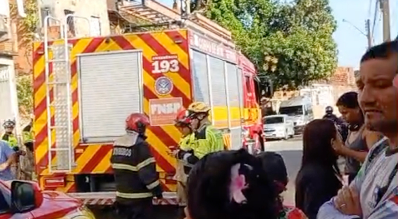 Urgente: duas crianças perdem a vida em incêndio no bairro Parque São Pedro; veja vídeo