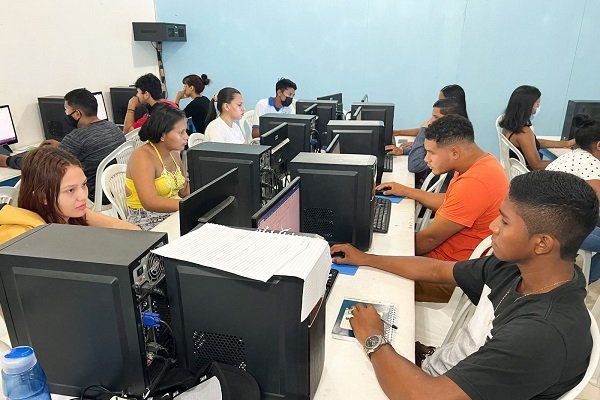 Cetam oferece quase 10 mil vagas em cursos gratuitos em Manaus; confira a lista