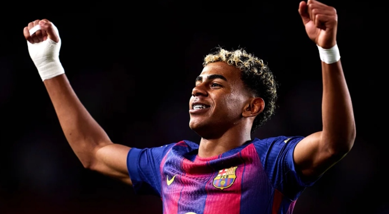 Barcelona entra em campo por Lamine Yamal e lança ofensiva para jovem conquistar primeira Bola de Ouro