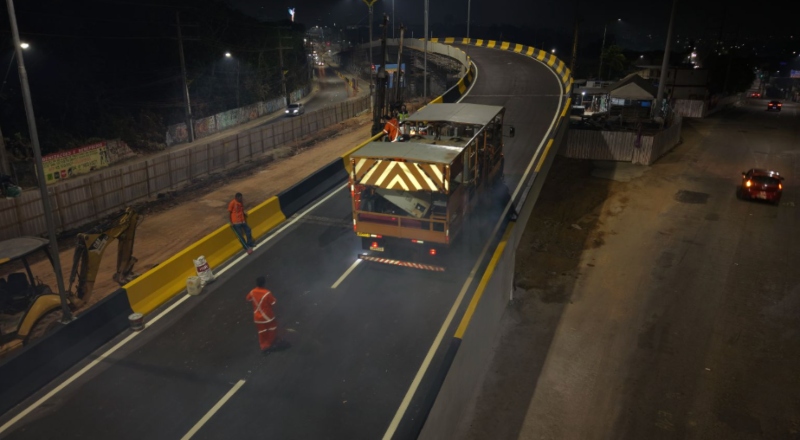 Quase pronto: Complexo Viário Passarão entra na reta final e ganha sinalização durante a madrugada