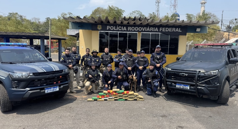 PRF e Guarda Municipal apreendem 30 kg de ent0rpecentes em ônibus com destino a Porto Velho no Porto da Ceasa em Manaus; veja vídeo