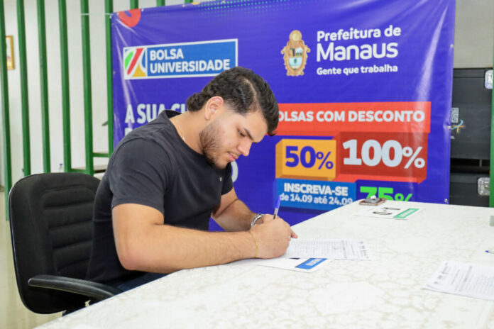 Bolsa Universidade abre inscrições para quase 20 mil bolsas em Manaus nesta segunda; veja como se inscrever