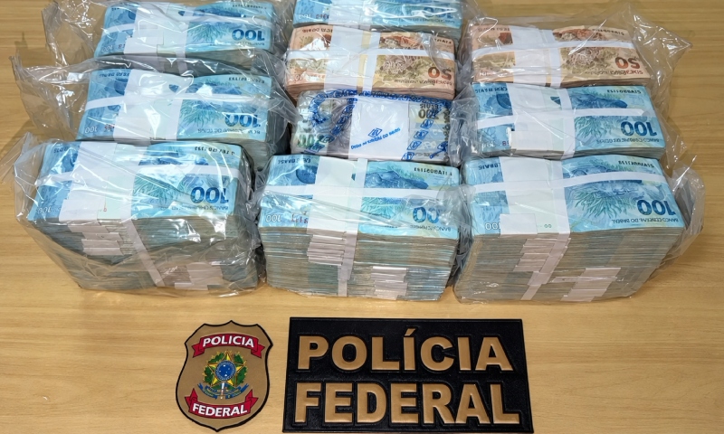 Urgente: Polícia Federal apreende mais de R$ 1 milhão que seria usado na compra de votos para candidato em Manaus
