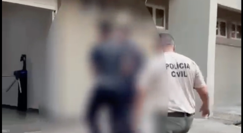 Operação da Polícia Civil prende investigado por armazenar material de abuso sexual infantojuvenil em Manaus; veja vídeo