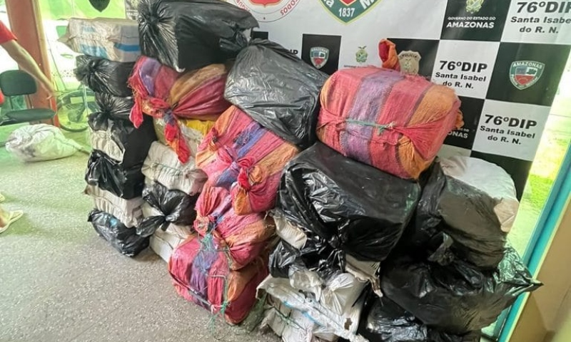 Operação conjunta apreende mais de 1 tonelada de maconha em Santa Isabel do Rio Negro