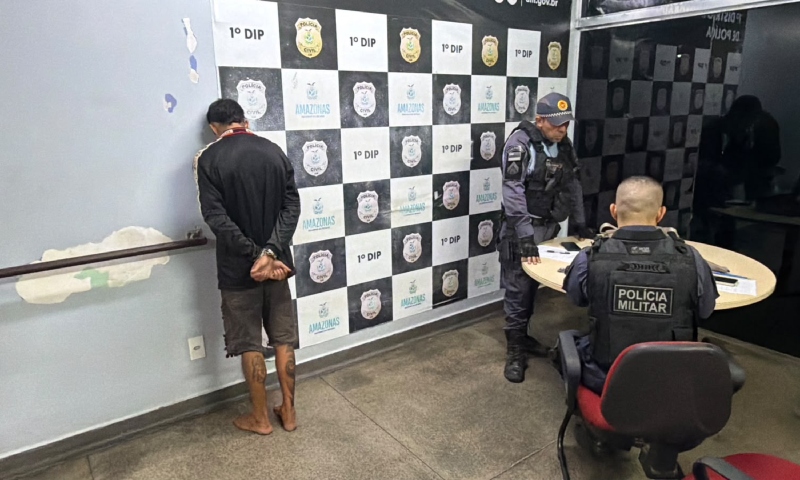 Bandido é preso após roubar celular de adolescente no Aleixo, em Manaus