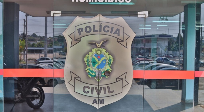 Homem é preso por tentar matar empresário duas vezes no bairro Compensa